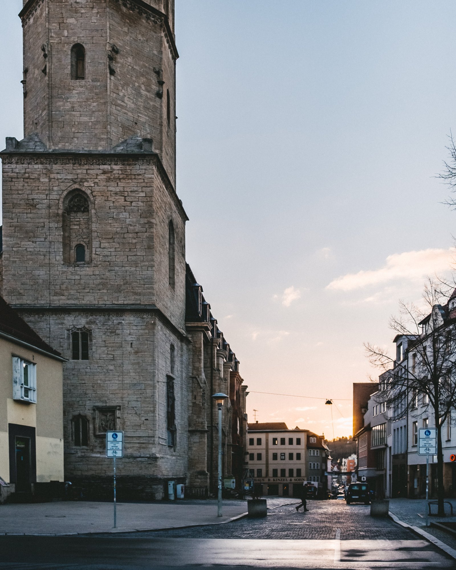 Stadtkirche Jena am Morgen